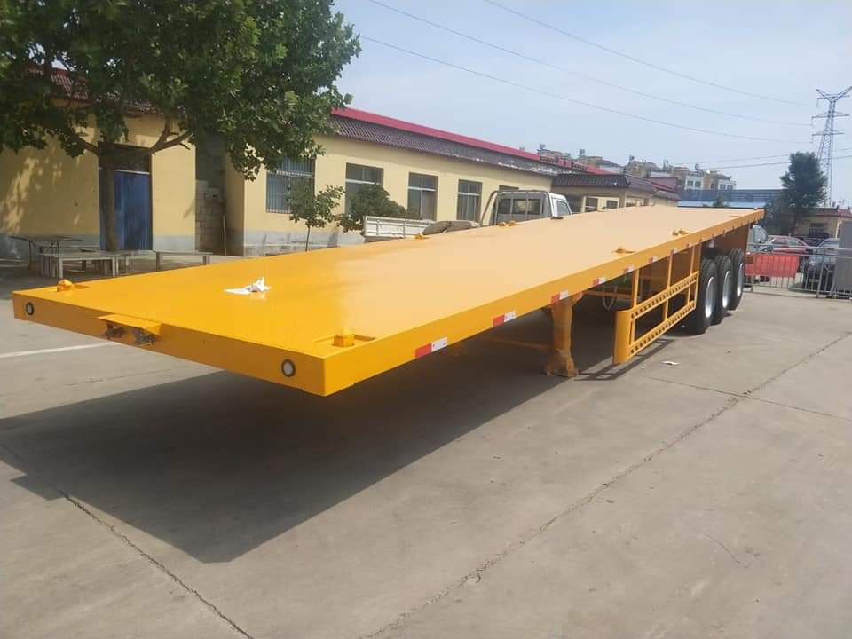 flat bed trailers in dubai